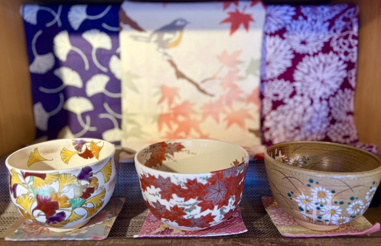 抹茶碗、手ぬぐい